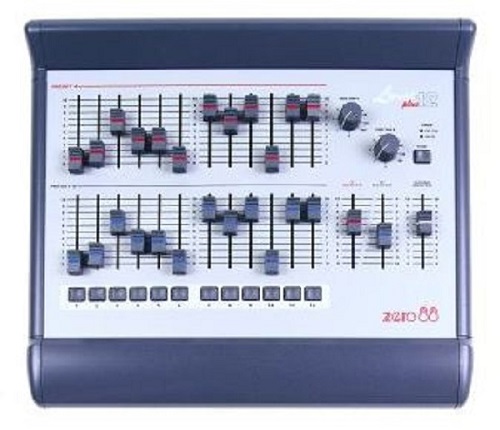 Zero 88 Level 12 Analog1